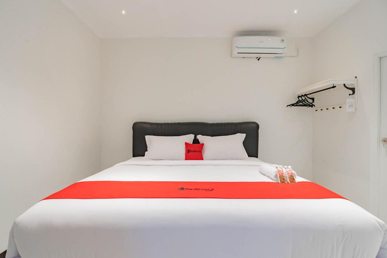 Bedroom 9