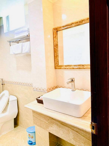Bathroom 4, ELISA HOTEL, Pleiku