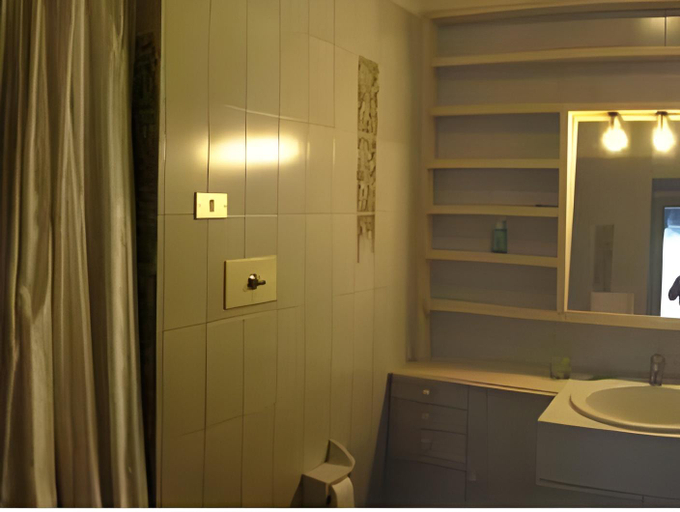 Bathroom 2, Guesthouse La Rocca, Bergamo