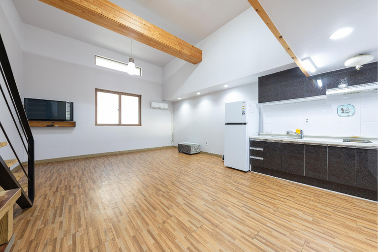Dining Room 11