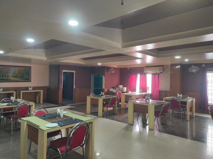 Food & Drinks 4, Hotel Nagaon Point, Nagaon