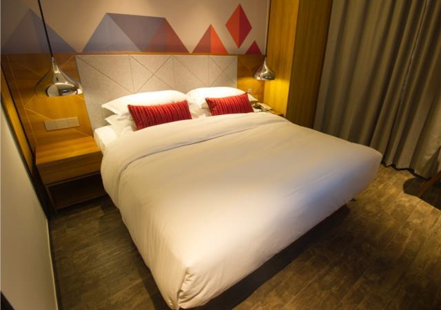 Bedroom 2, Borrman Hotel Guiping Xishan Government Service Center, Guigang