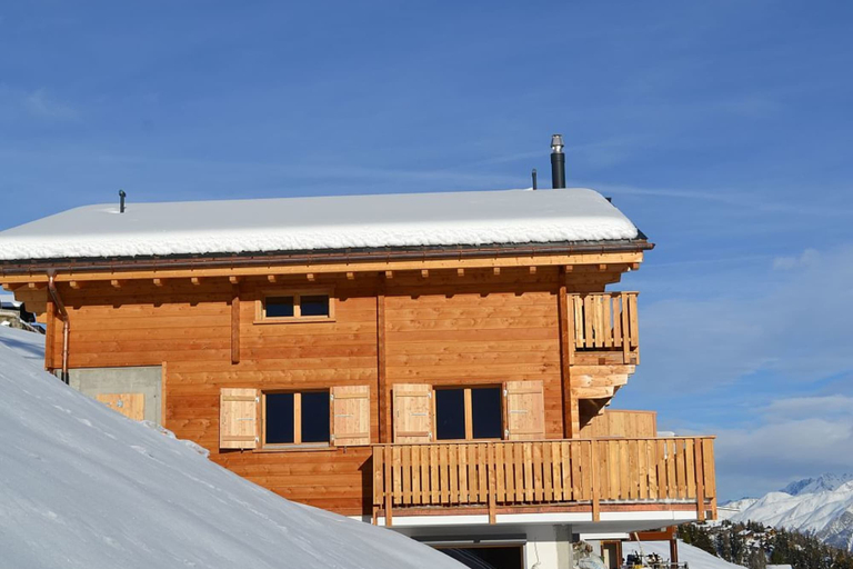 Exterior & Views 2, Hirschfluh Duplex, Raron