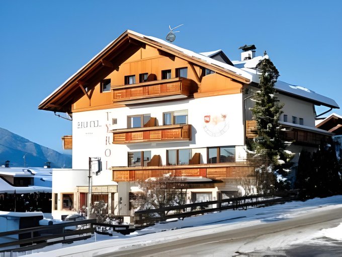 Exterior & Views 1, Hotel Tyrol Plose, Bolzano