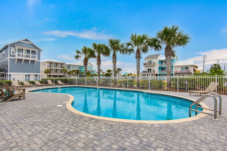 Sport & Beauty 5, Tequila Sunrise 4 Bedroom Home by RedAwning, Escambia