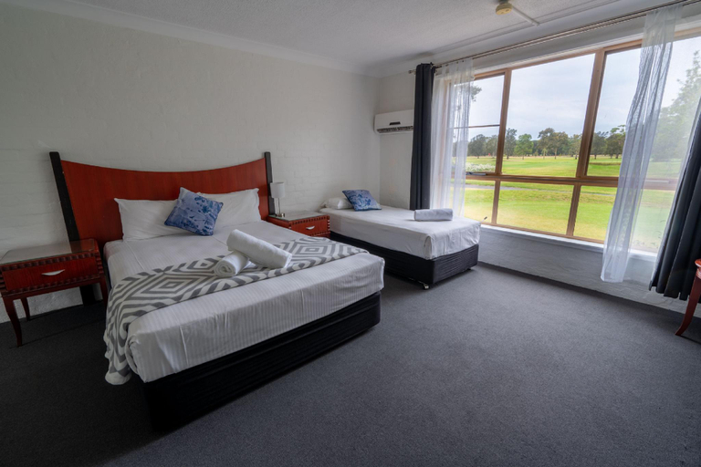 Bedroom 8