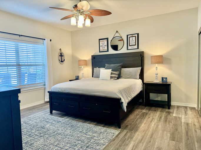 Bedroom 3, Lower Level Vacation Condo B-2 with Dock Access by RedAwning, Taney