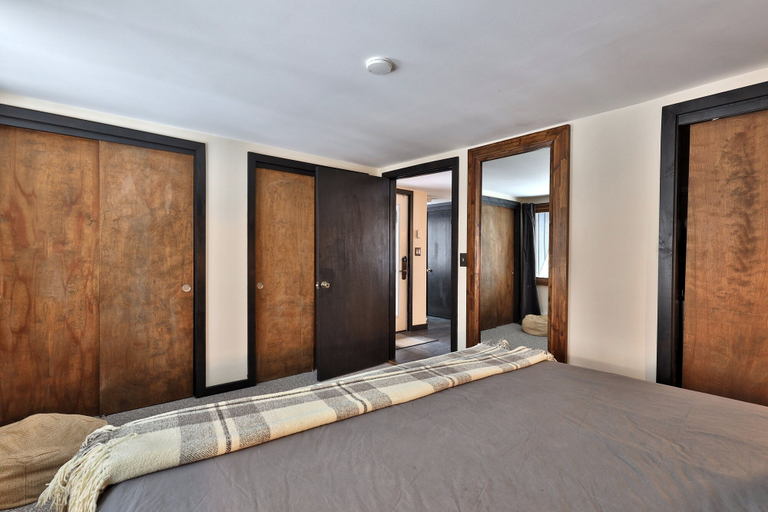Bedroom 3, Whitetail Chalet 4 Bedroom Home, Rutland