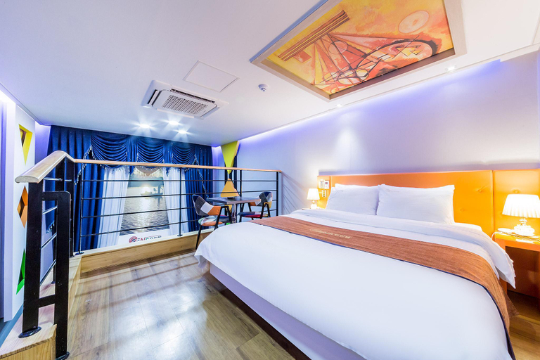 Bedroom 2, Chuncheon Sens Motel, Chuncheon
