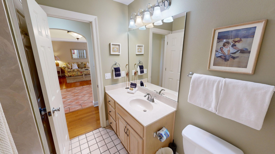 Bathroom 3, Worth The Wait 3 Bedroom Home by RedAwning, Okaloosa