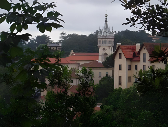 Others 5, Espaco Edla, Sintra