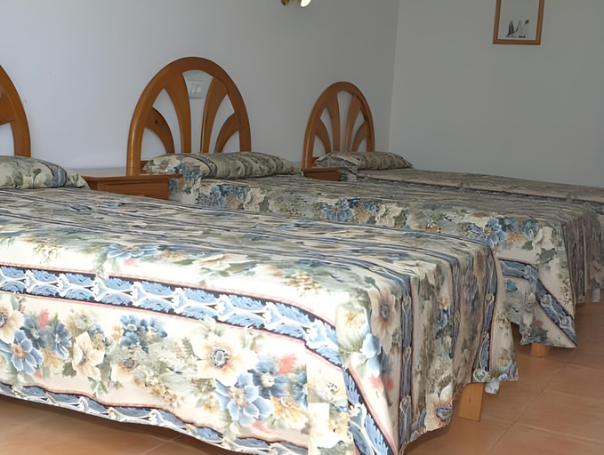 Bedroom 3, Hostal Anibal - AB Group, Baleares