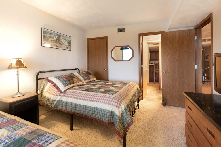 Bedroom 3, Seven Springs 2 BR Condo - Deck and Mountain Views by RedAwning, Somerset