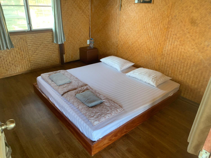 Bedroom 2, T & T Hostel Kanchanaburi, Muang Kanchanaburi