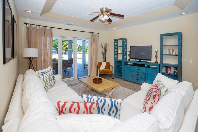 Others 5, Lawson Rock - Angelfish 101 Studio Bedroom Condo by RedAwning, Roatán