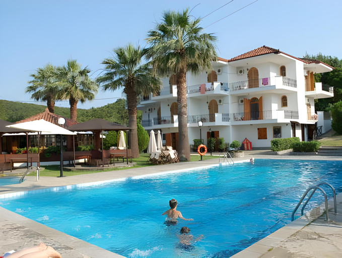 Others 3, IRIDA Rooms 'n' Pool, Central Macedonia