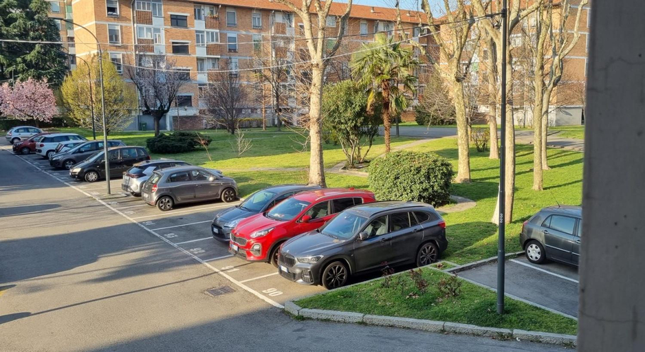 Others 2, Da Nord a Sud - Benelli 16 Affittacamere, Milano