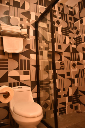Bathroom 3, Hotel Mansion Primavera, San Cristóbal de las Casas
