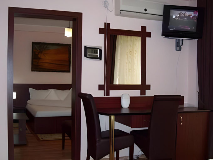 Bedroom 3, Pensiunea Select, Arad