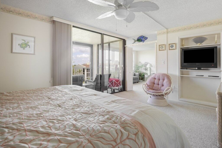 Bedroom 3, Loggerhead 424 2 Bedroom Condo by RedAwning, Lee