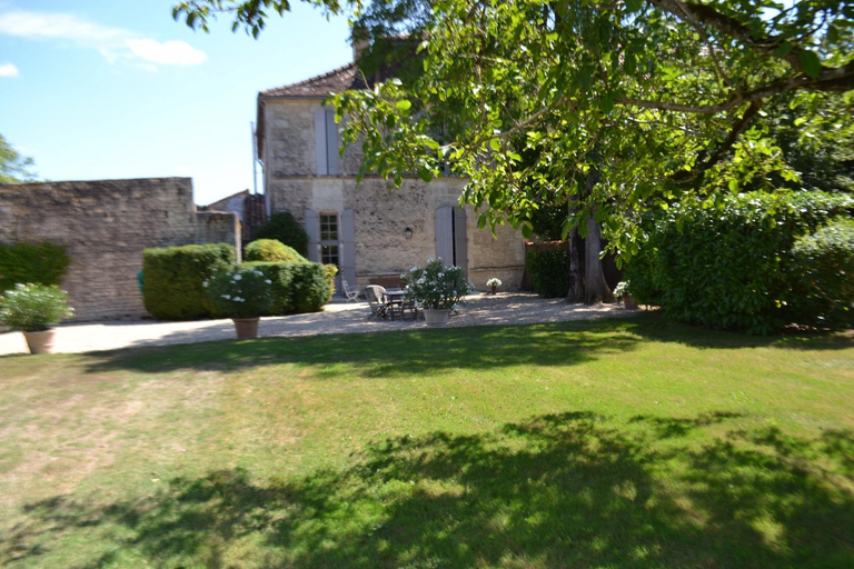 Others 5, Le Petit Logis, Charente