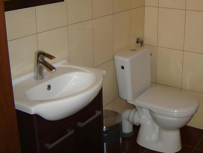 Bathroom 4, Lesne Ustronie, Tczew