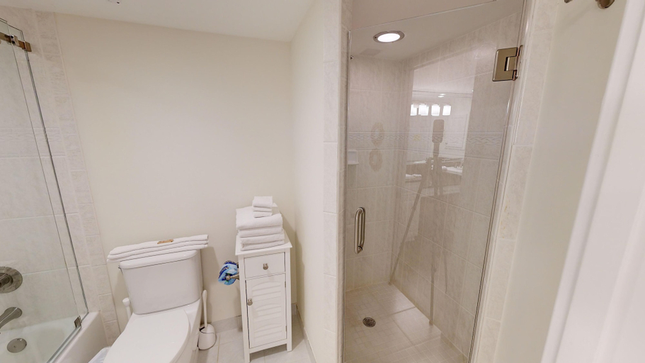 Bathroom 4, Inlet Reef 609 4 Bedroom Condo by RedAwning, Okaloosa
