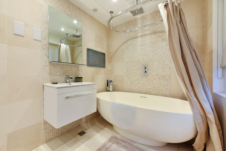 Bathroom 4, London Choice - Knightsbridge - Harrod's, London