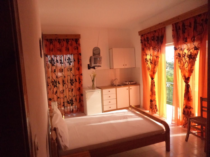 Others 5, Oasis Apartments, Peloponnese