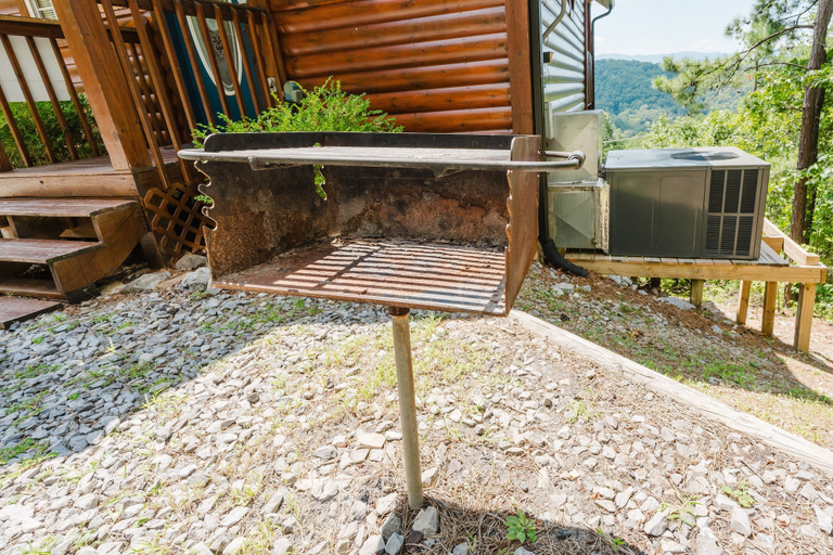 Others 4, Ain't No Mountain High Enough 1 Bedroom Cabin by RedAwning, Sevier