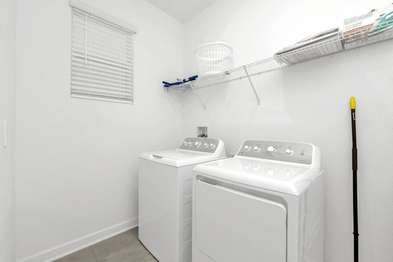 Bathroom 3, 1135kings 6 Bedroom Villa, Osceola
