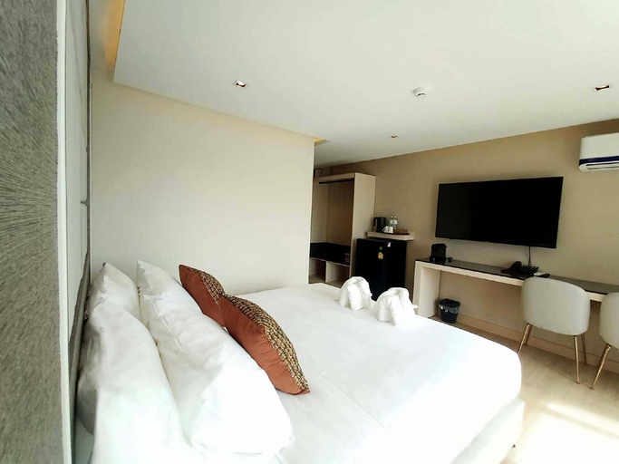 Bedroom 9
