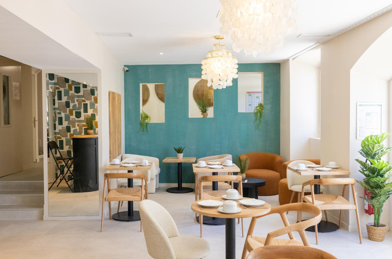 Food & Drinks 4, Hotel Barnea, Pyrénées-Atlantiques