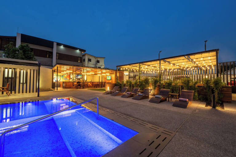 Exterior & Views 2, Eden Gardens Hotel, Accra