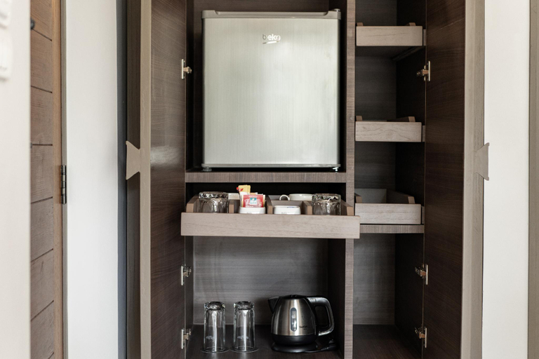 Amenities 23