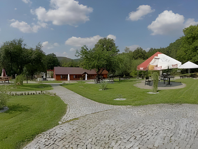 Others 4, Chata nad Sztolnia, Świdnica