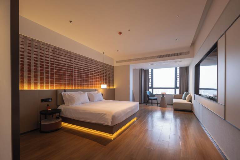 Bedroom 2, Liangzhi Huipin Hotel, Haikou