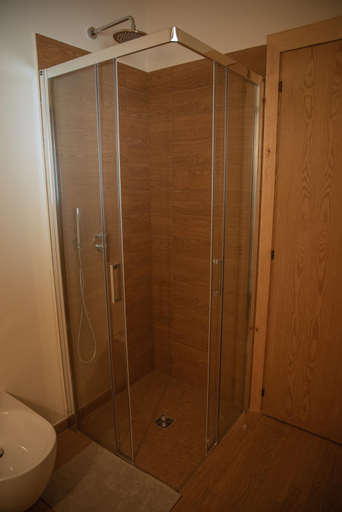 Others 5, Nutrilamente country house, Asti