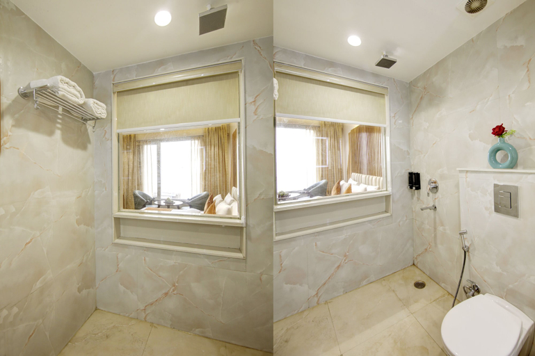 Bathroom 3, Hotel Krishna Plaza BY M S Hospitality, Delhi