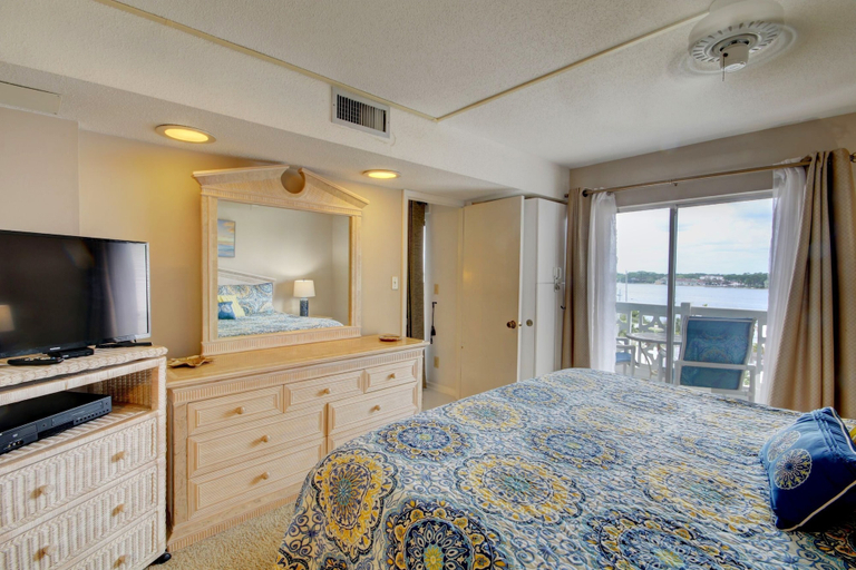 Bedroom 3, 562 El Matador 2 Bedroom Condo by RedAwning, Okaloosa