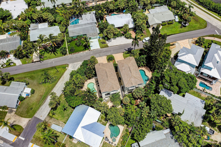 Exterior & Views 2, Kickback Cabana managed by Beach Retreats, Manatee