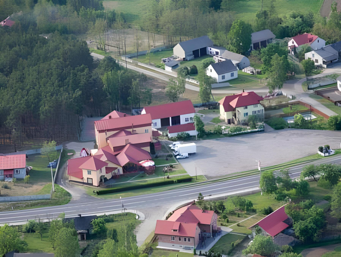 Others 5, Motel Lasuch, Wieluń