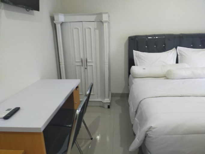 Bedroom 8