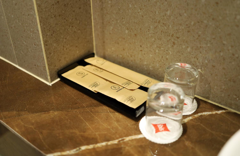 Amenities 9