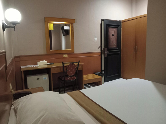 Bedroom 8