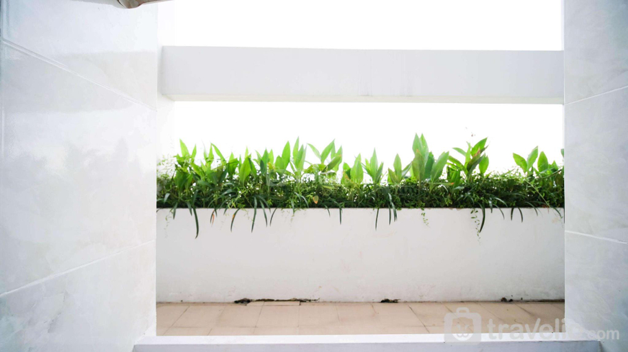 Others 2, Cozy Living Studio at Bale Hinggil By Travelio, Surabaya
