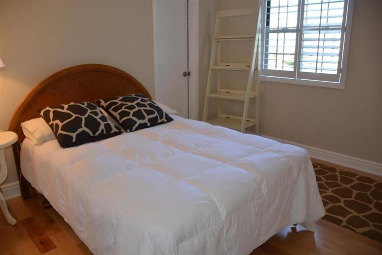 Bedroom 3, Seven Springs Woodridge 3 Bedroom Condo, Private Deck, Forest view by RedAwning, Somerset