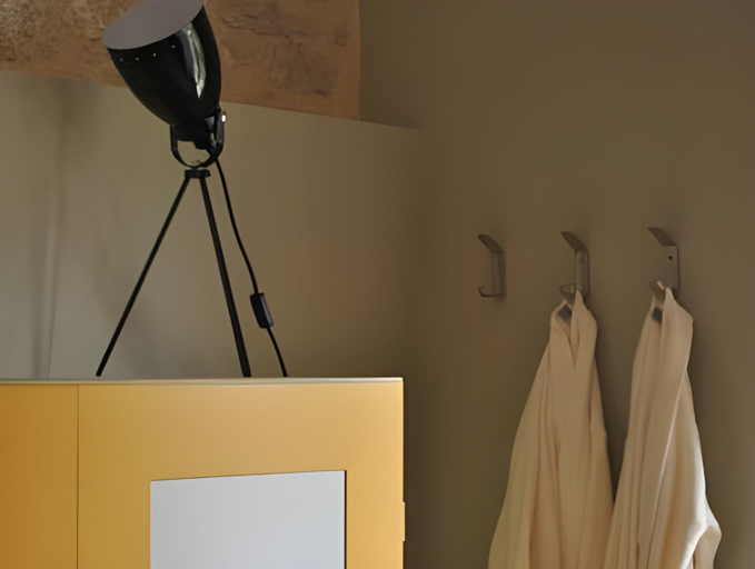 Bedroom 2, Les Foucauds, Gironde