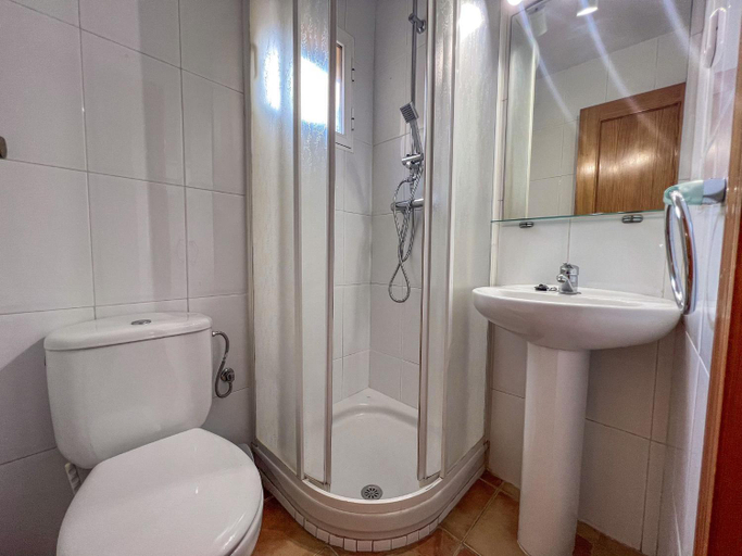 Shower 4, BeniSol tu hogar en Benidorm, Alicante