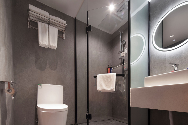 Bathroom, Mcsrh Hotel -Xi'an Bell and Drum Tower, Xi'an